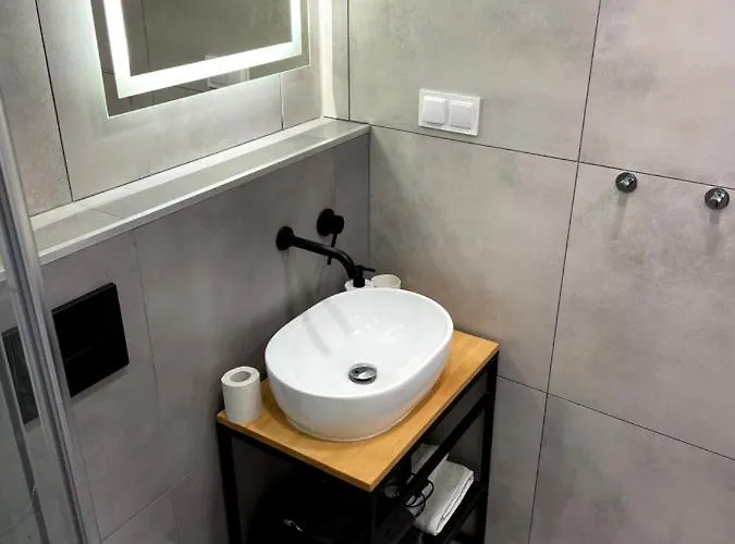 アパート Apartament2 Tri-city Oliwa Ogrod, Prywatne Wejscie グダニスク