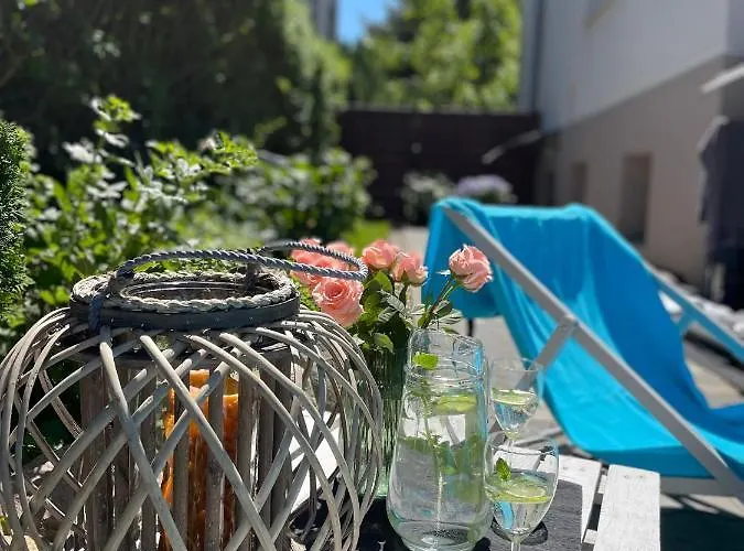 Apartament2 Tri-city Oliwa Ogrod, Prywatne Wejscie アパート *