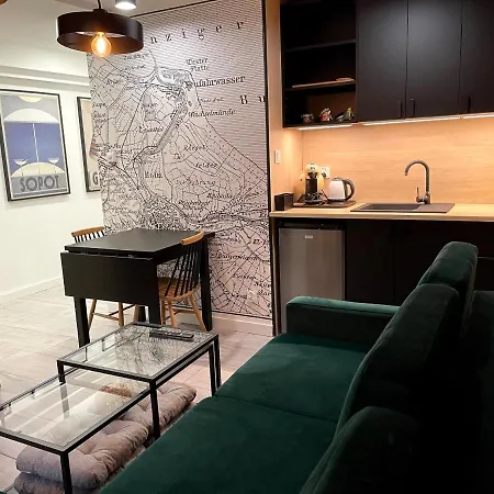 Apartament2 Tri-city Oliwa Ogrod, Prywatne Wejscie * Γκντανσκ